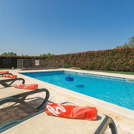 Mediterrane Steinvilla Mit Beheiztem Privatpool, Aromatischen Mittelmeerpflanzen 펜션 Rakovci