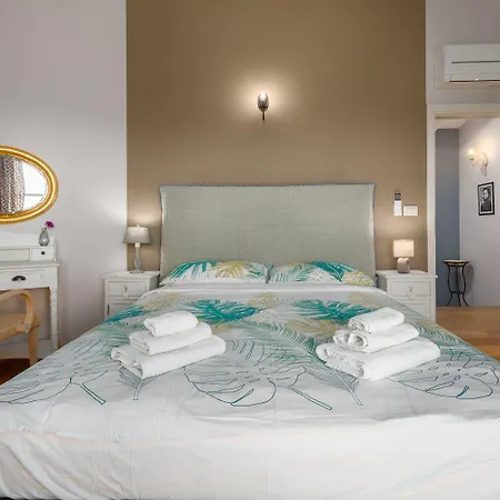 펜션 Mediterrane Steinvilla Mit Beheiztem Privatpool, Aromatischen Mittelmeerpflanzen *